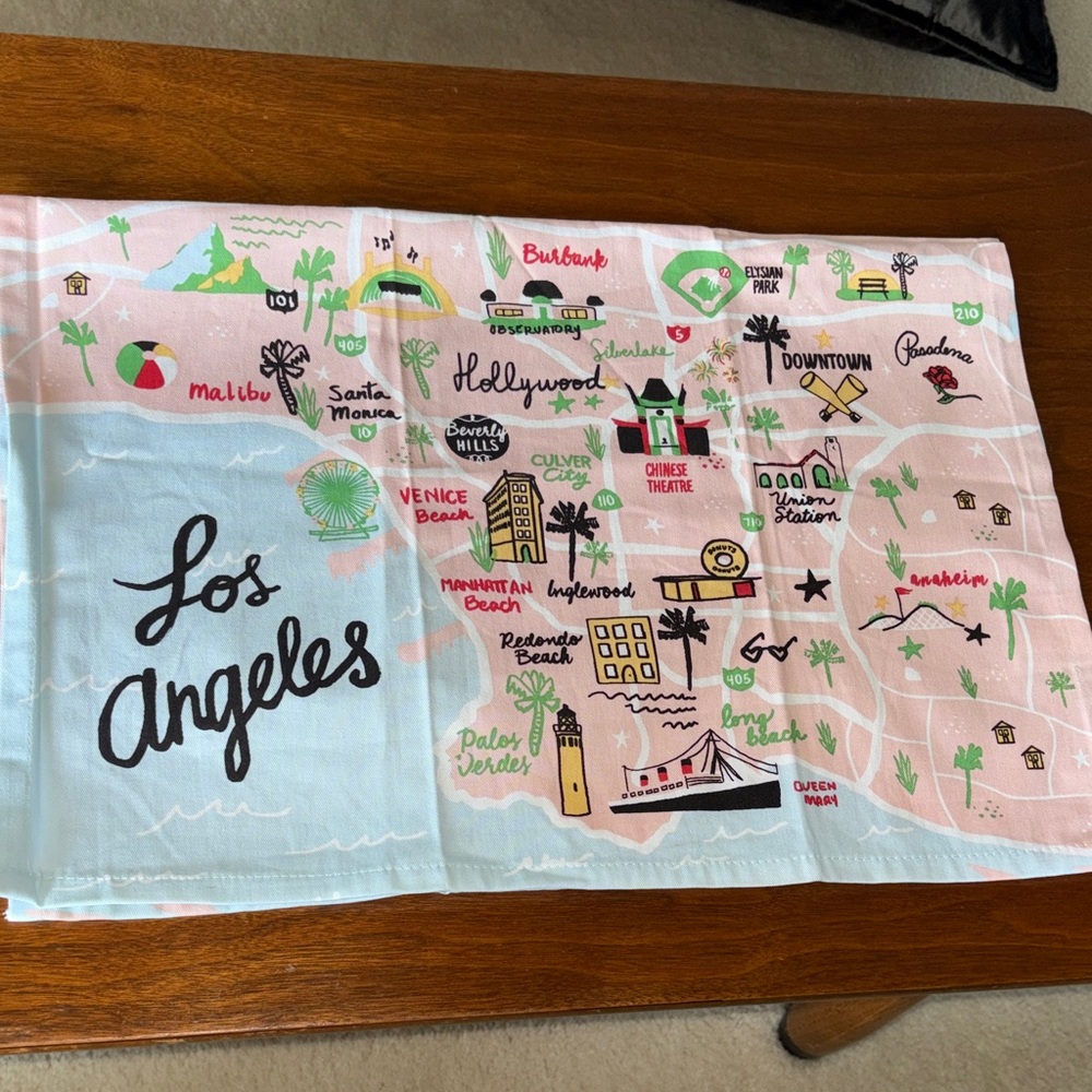 NWOT Los Angeles Map Cotton Tea Towel - Pink & Light Blu